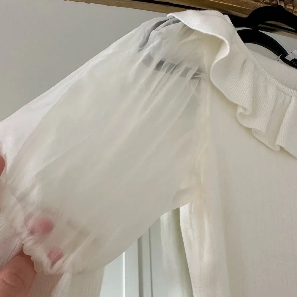 NWOT English Factory White Knit Blouse - Picture 4 of 5